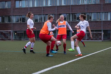 Bild 61 - B-Juniorinnen ETV - Walddoerfer : Ergebnis: 4:1